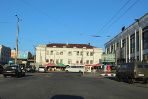 украина
